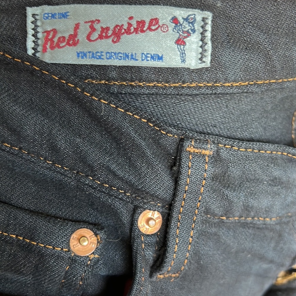 Red engine jeans - Picture 6 of 8